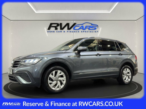 Volkswagen Tiguan  1.5 TSI Life SUV 5dr Petrol DSG Euro 6 (s/s) (150  
