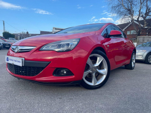 Vauxhall Astra GTC  2.0 CDTi SRi Euro 5 (s/s) 3dr