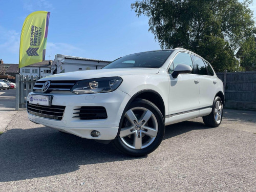 Volkswagen Touareg  3.0 TDI V6 BlueMotion Tech SE Tiptronic 4WD Euro 5 (s/s) 5dr