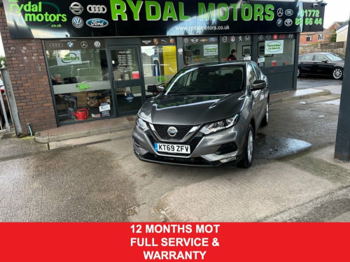 Nissan Qashqai  1.3 DIG-T Acenta Premium SUV 5dr Petrol Manual Eur