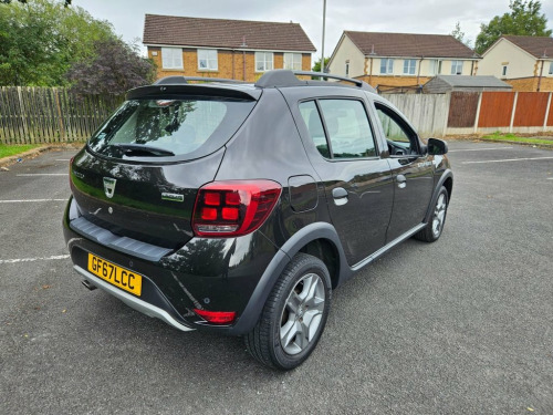 Dacia Sandero Stepway  0.9 TCe Laureate Hatchback 5dr Petrol Manual Euro 