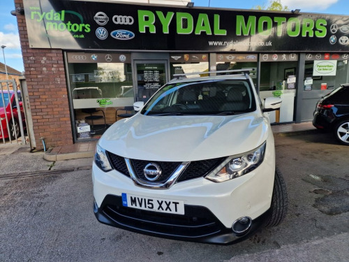 Nissan Qashqai  1.6 dCi Tekna SUV 5dr Diesel Manual 2WD Euro 5 (s/