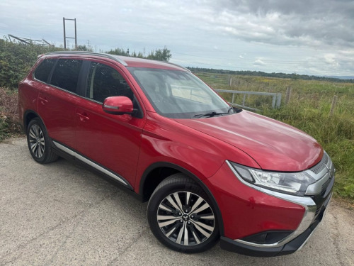 Mitsubishi Outlander  2.4 LS PETROL CVT 2WD