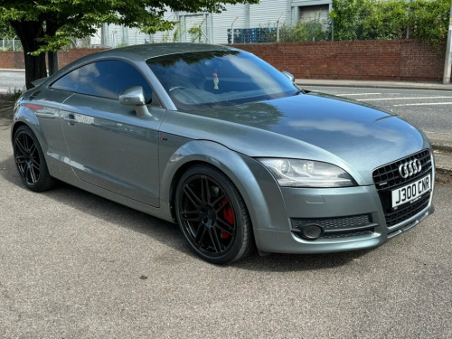 Audi TT  3.2 QUATTRO 3d 250 BHP