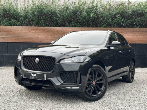 Jaguar F-PACE  2.0 D180 Chequered Flag SUV 5dr Diesel Auto AWD Eu