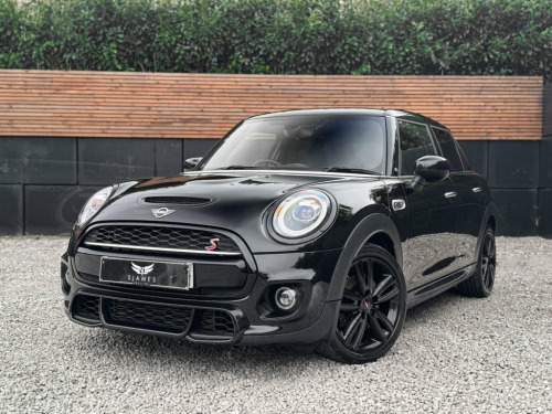 MINI Hatch  2.0 Cooper S Sport Hatchback 5dr Petrol Steptronic