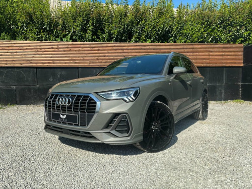 Audi Q3  2.0 TFSI 40 S line SUV 5dr Petrol S Tronic quattro