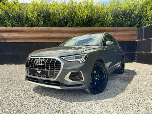 Audi Q3  1.5 TFSI CoD 35 Sport SUV 5dr Petrol S Tronic Euro