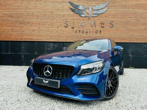 Mercedes-Benz C-Class C300 2.0 C300 AMG Line (Premium) Saloon 4dr Petrol G-Tr