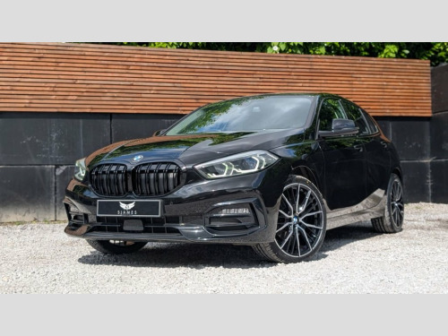 BMW 1 Series  1.5 118i Sport (LCP) Hatchback 5dr Petrol Manual E