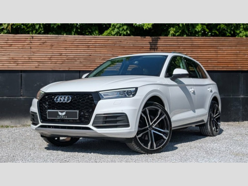 Audi Q5  2.0 TDI 40 Sport SUV 5dr Diesel S Tronic quattro E