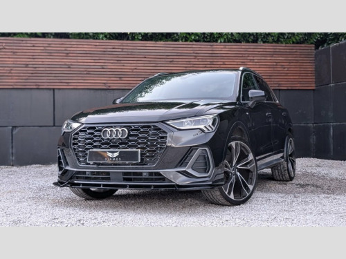 Audi Q3  1.5 TFSI CoD 35 S line SUV 5dr Petrol Manual Euro  