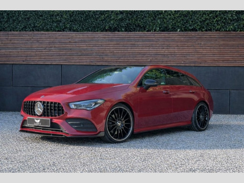 Mercedes-Benz CLA  1.3 CLA180 AMG Line Night Edition (Premium Plus) S 