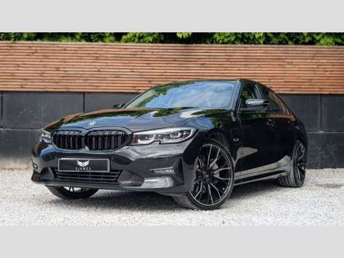 BMW 3 Series  2.0 330e 12kWh SE Pro Saloon 4dr Petrol Plug-in Hy