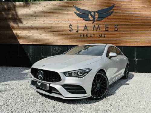 Mercedes-Benz CLA  1.3 CLA180 AMG Line Night Edition (Premium Plus) C