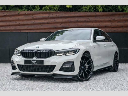 BMW 3 Series  2.0 320i M Sport Saloon 4dr Petrol Auto Euro 6 (s/ 