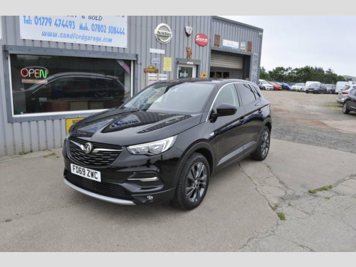 Vauxhall Grandland X  1.2 Turbo SRi Nav SUV  Euro 6 (s/s) (130 ps)  ONLY