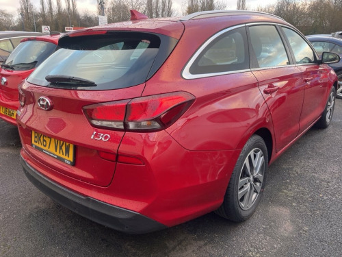 Hyundai i30  1.4 T-GDi SE Nav Tourer 5dr Petrol Manual Euro 6 (