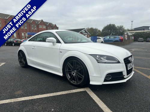 Audi TT  1.8 TFSI S line Coupe 3dr Petrol S Tronic Euro 5 (