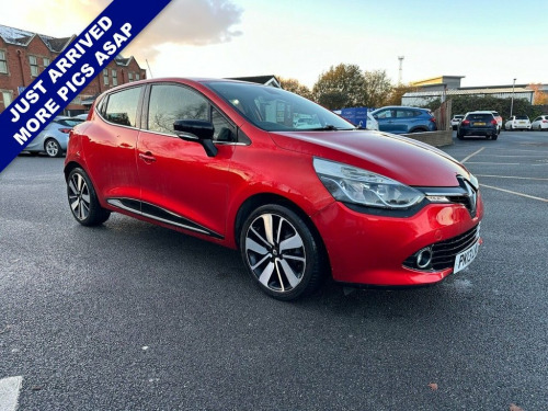 Renault Clio  0.9 TCe Dynamique S MediaNav Hatchback 5dr Petrol 