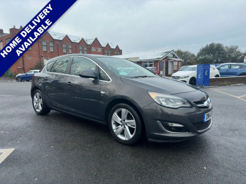 Vauxhall Astra  1.4T 16v SRi Hatchback 5dr Petrol Manual Euro 5 (1