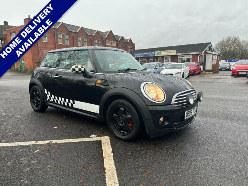 MINI Hatch  1.6 Cooper D Hatchback 3dr Diesel Manual Euro 4 (1