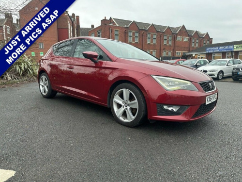 SEAT Leon  2.0 TDI CR FR Hatchback 5dr Diesel DSG Euro 5 (s/s