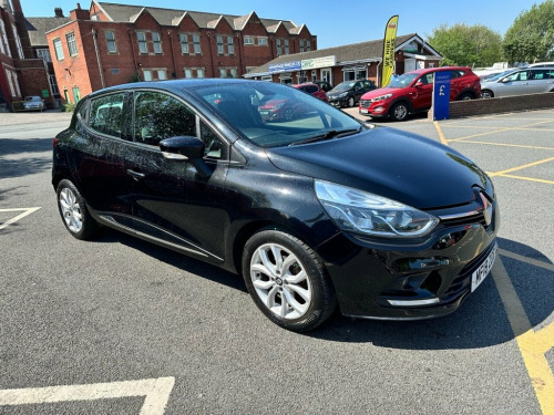 Renault Clio  1.5 dCi Dynamique Nav Hatchback 5dr Diesel Manual 