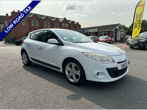 Renault Megane  1.5 dCi Dynamique Hatchback 5dr Diesel Manual Euro