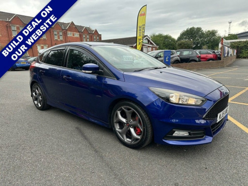 Ford Focus  2.0T EcoBoost ST-2 Hatchback 5dr Petrol Manual Eur