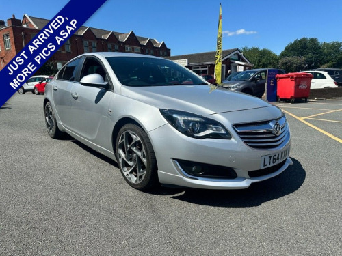 Vauxhall Insignia  2.0 CDTi ecoFLEX SRi VX Line Nav Hatchback 5dr Die
