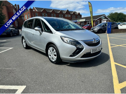 Vauxhall Zafira Tourer  1.4i Turbo Exclusiv MPV 5dr Petrol Manual Euro 6 (