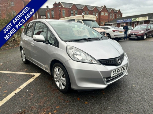 Honda Jazz  1.4 i-VTEC ES Plus Hatchback 5dr Petrol Manual Eur