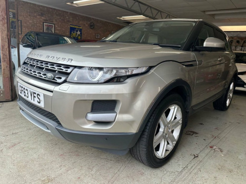 Land Rover Range Rover Evoque  2.2 SD4 PURE TECH 5d 190 BHP