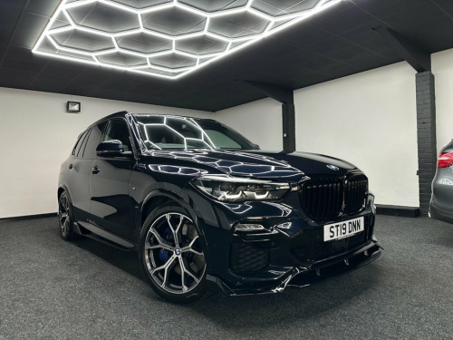 BMW X5  3.0 XDRIVE30D M SPORT 5d 261 BHP FULL BMW HISTORY 