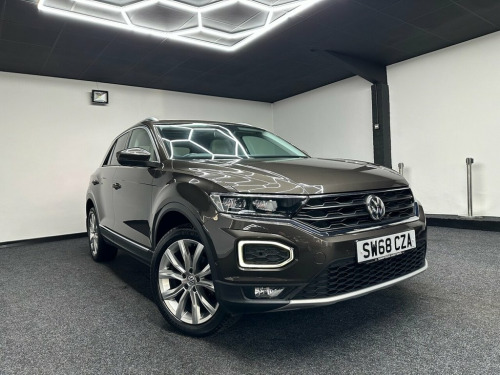 Volkswagen T-ROC  1.5 SEL TSI EVO 5d 148 BHP BIG SPEC + PAN ROOF 