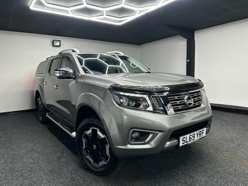 Nissan Navara  2.3 dCi Tekna Pickup Double Cab 4dr Diesel Auto 4W