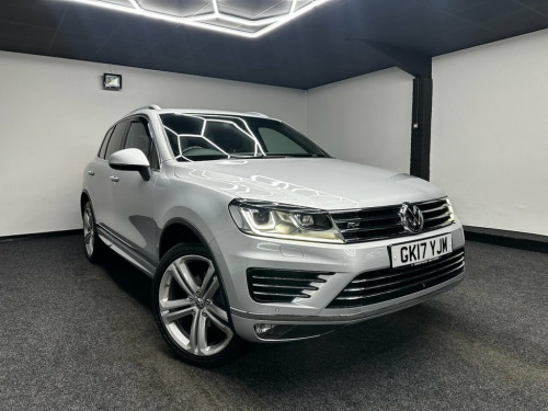 Volkswagen Touareg  3.0 TDI V6 BlueMotion Tech R-Line Plus SUV 5dr Die