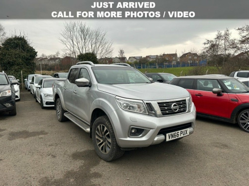 Nissan Navara  2.3 dCi Tekna Pickup Double Cab 4dr Diesel Auto 4W