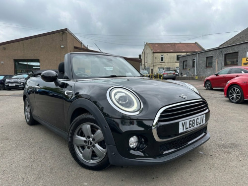 MINI Convertible  1.5 Cooper Classic Convertible 2dr Petrol Steptron