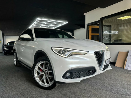 Alfa Romeo Stelvio  2.2 TD Milano Edizione SUV 5dr Diesel Auto Q4 AWD 
