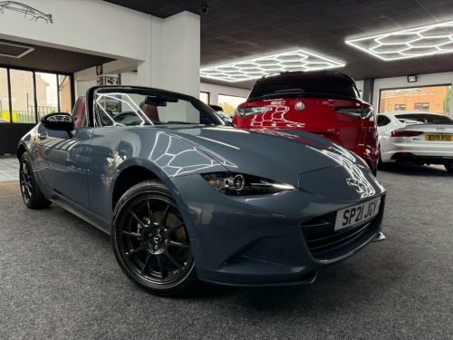 Mazda MX-5  1.5 SKYACTIV-G R-Sport Convertible 2dr Petrol Manu