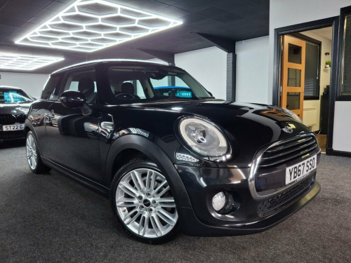 MINI Hatch  1.5 Cooper Hatchback 3dr Petrol Auto Euro 6 (s/s) 