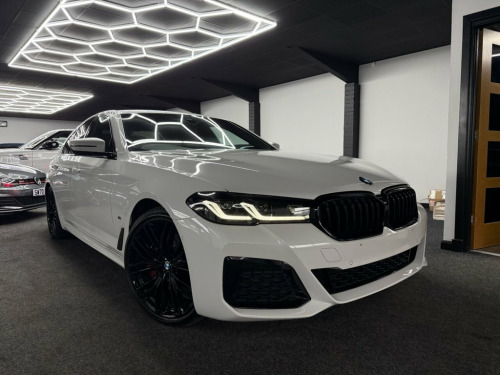 BMW 5 Series  2.0 520d MHT M Sport Saloon 4dr Diesel Hybrid Step