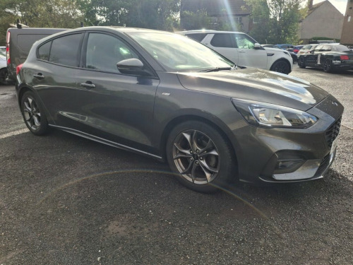 Ford Focus  1.0T EcoBoost ST-Line Hatchback 5dr Petrol Manual 