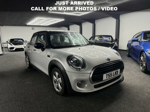 MINI Hatch  1.5 Cooper Classic Hatchback 5dr Petrol Manual Eur