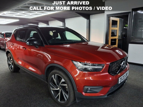 Volvo XC40  2.0 T4 R-Design Pro SUV 5dr Petrol Auto AWD Euro 6 