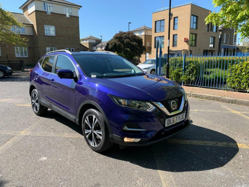 Nissan Qashqai  1.2 DIG-T N-Connecta SUV 5dr Petrol XTRON Euro 6 ( 