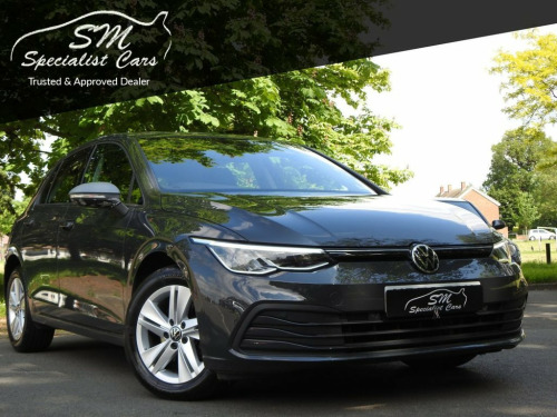 Volkswagen Golf  2.0 LIFE TDI 5d 114 BHP **FINANCE FROM 9.9% APR AV