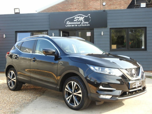 Nissan Qashqai  1.3 DIG-T N-CONNECTA 5d 140 BHP **FINANCE FROM 9.9